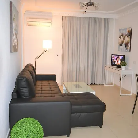 Nuevo Lirio Apartment *